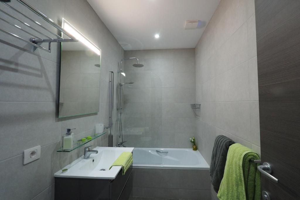 Private Apartment With Mountain And Sea Views, La Asomada, Lanzarote Tías Exteriér fotografie