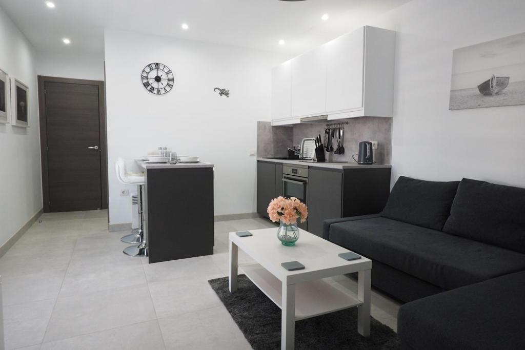 Private Apartment With Mountain And Sea Views, La Asomada, Lanzarote Tías Exteriér fotografie